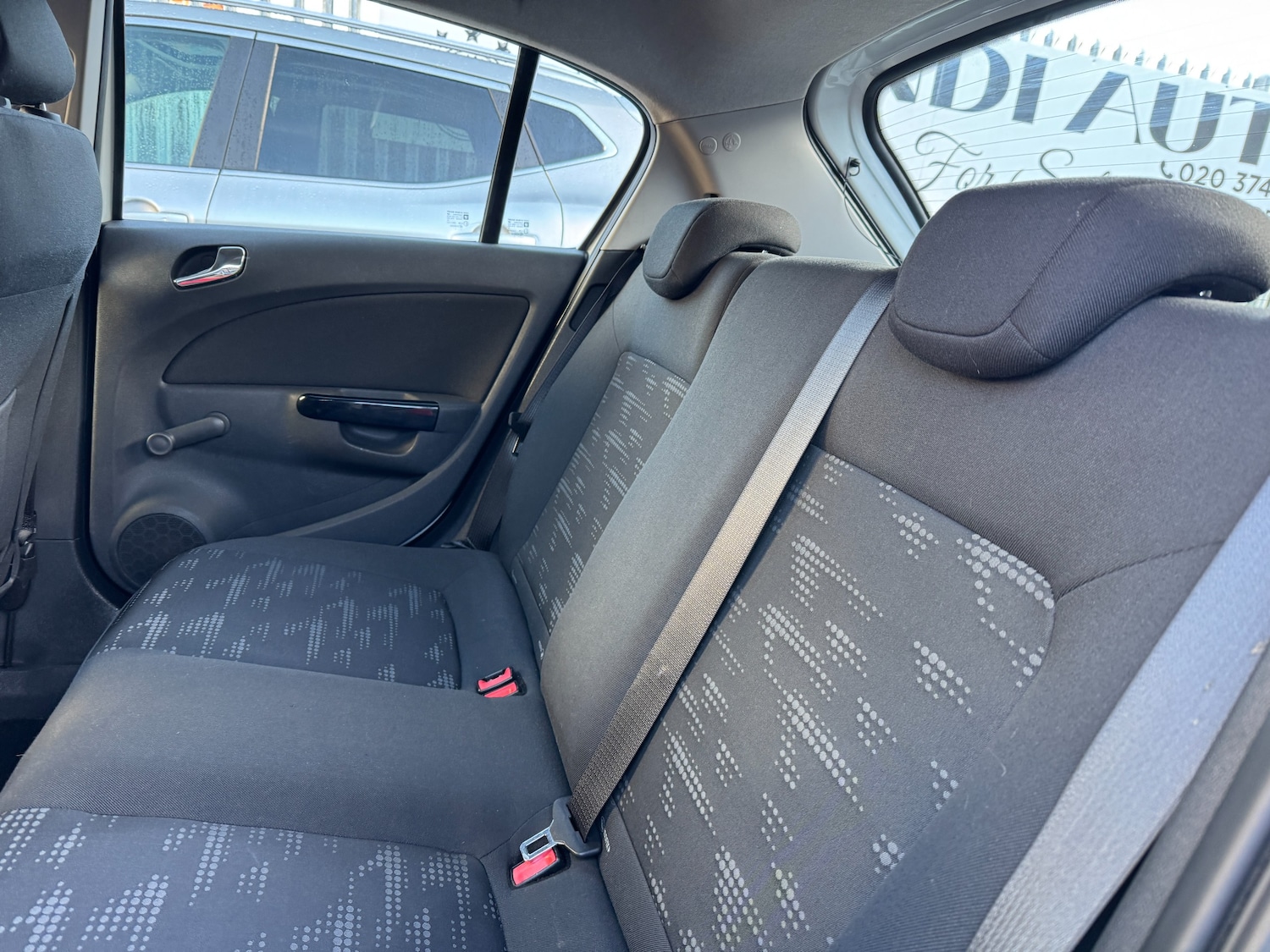 Used Vauxhall Corsa 2012 for sale - 77128718: Photo 31