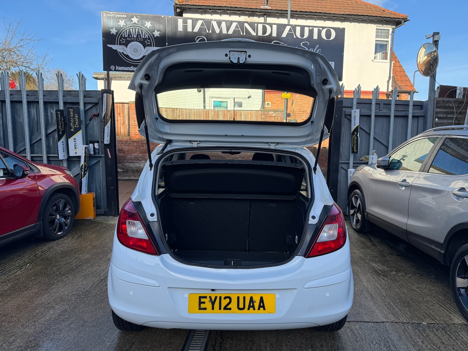 Used Vauxhall Corsa 2012 for sale - 77128718: Photo 34