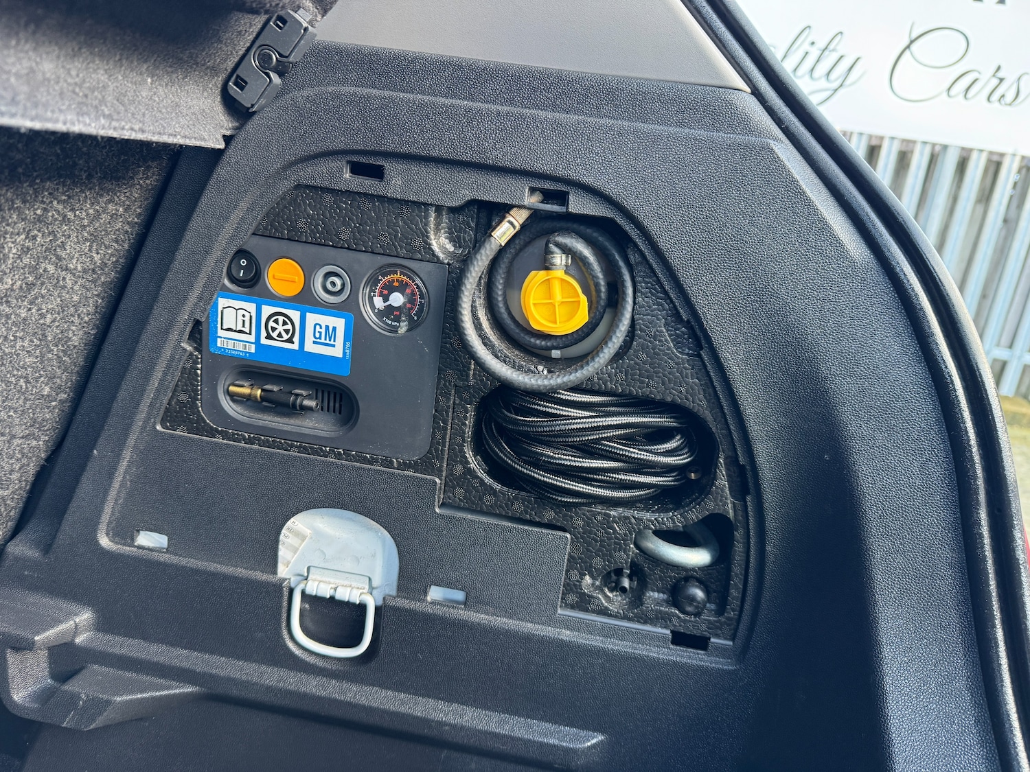 Used Vauxhall Corsa 2012 for sale - 77128718: Photo 36