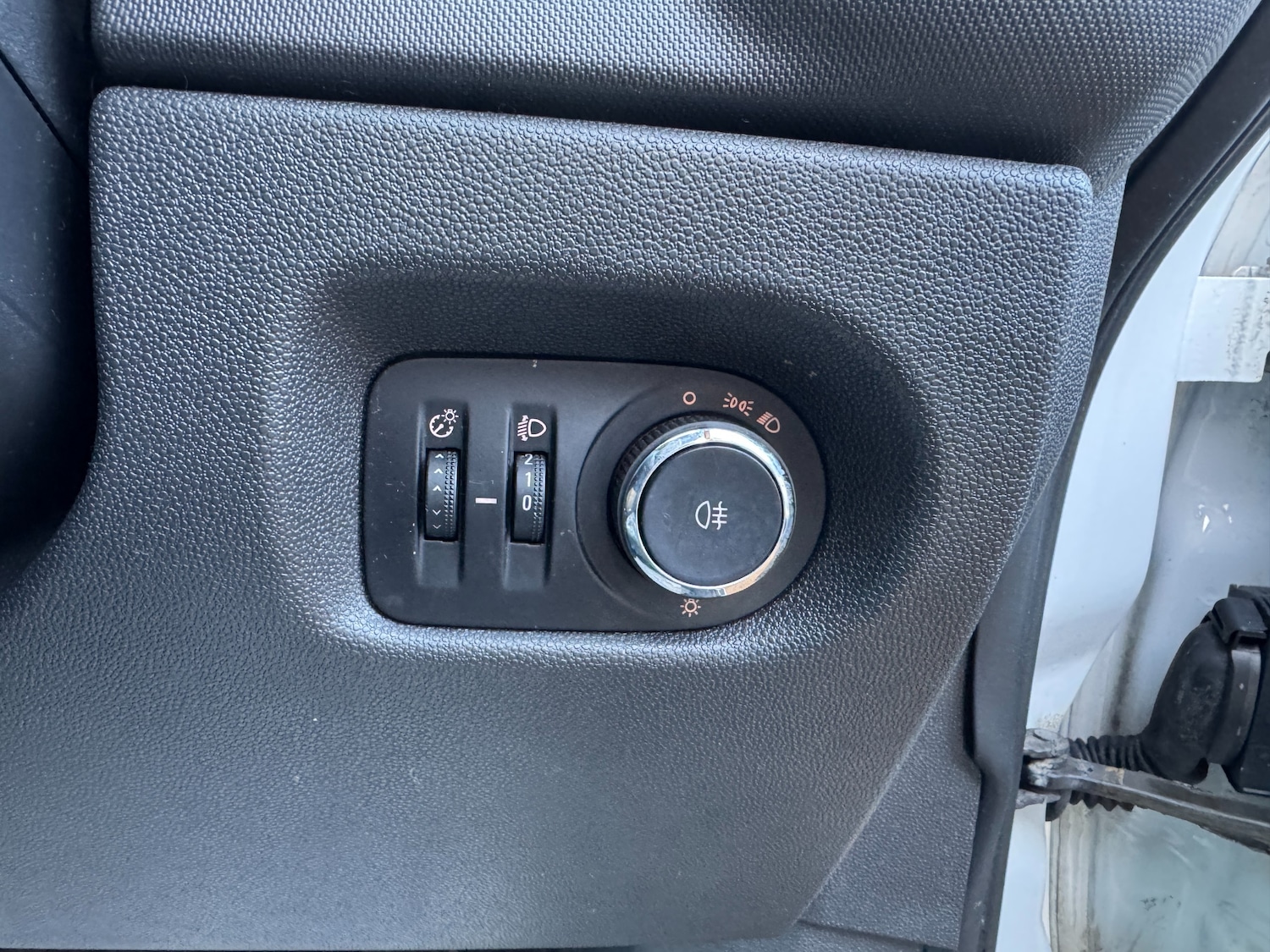 Used Vauxhall Corsa 2012 for sale - 77128718: Photo 56