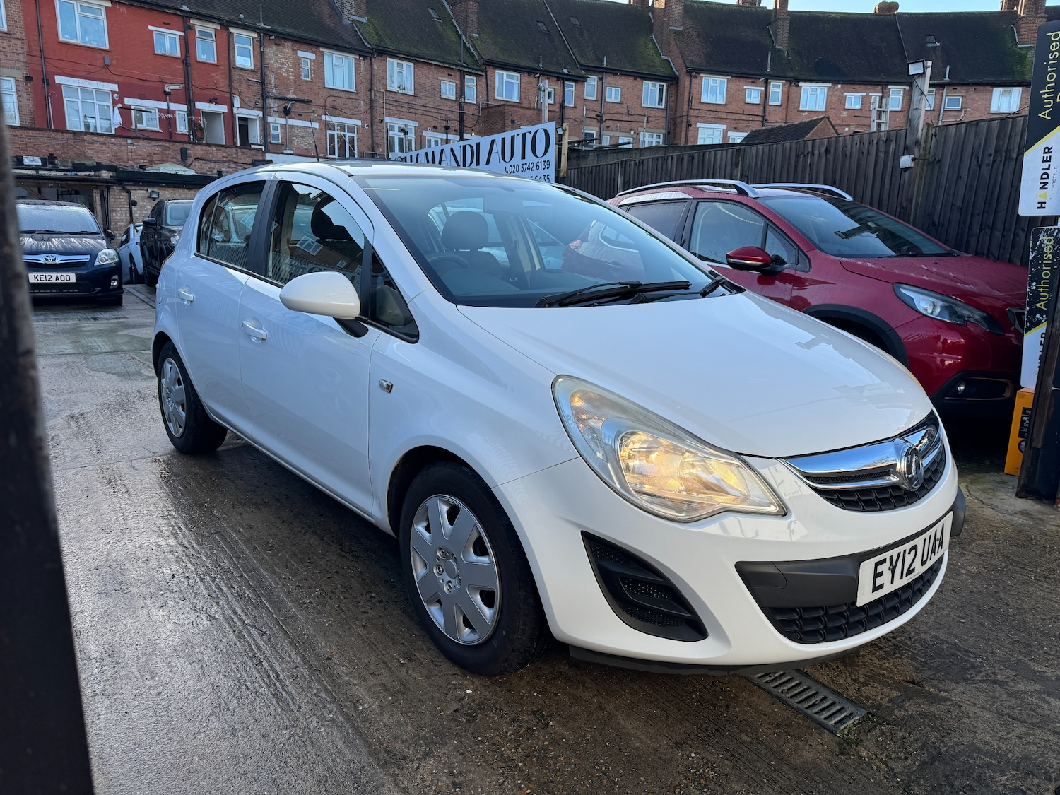 Used Vauxhall Corsa 2012 for sale - 77128718: Photo 6