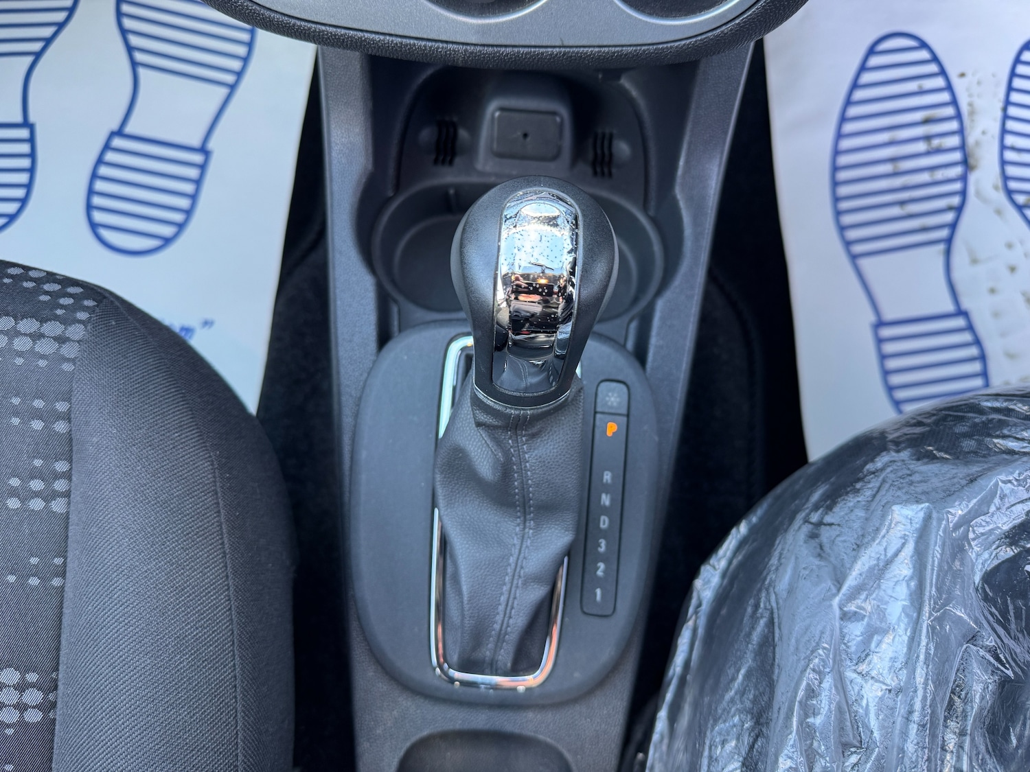 Used Vauxhall Corsa 2012 for sale - 77128718: Photo 82