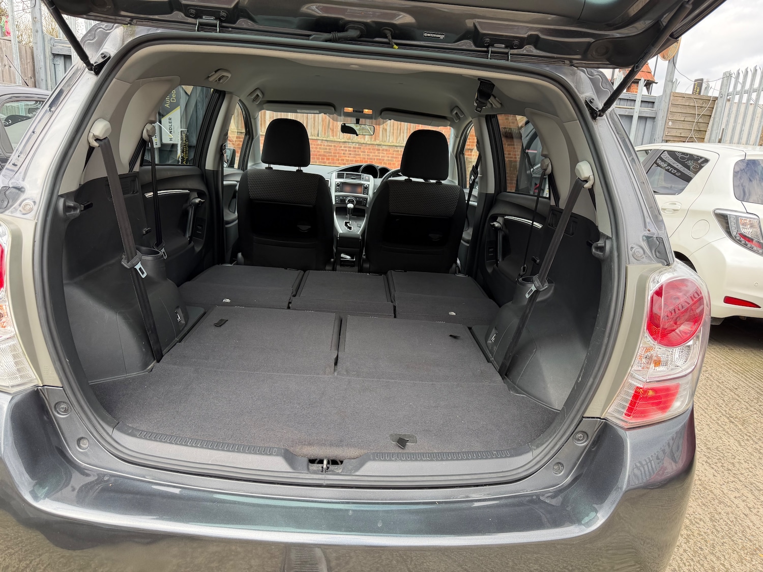 Used Toyota Verso 2016 for sale - 78083901: Photo 17