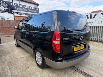 Used Hyundai i800 2018 for sale - 78069763: Photo