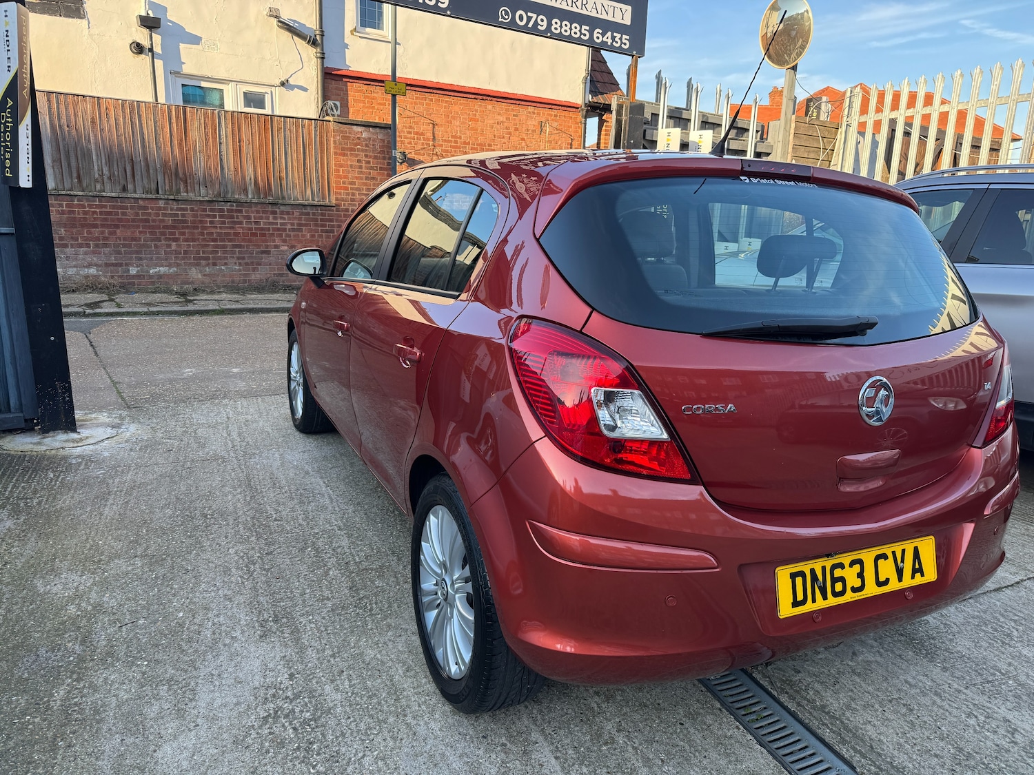Used Vauxhall Corsa 2013 for sale - 77726455: Photo 3