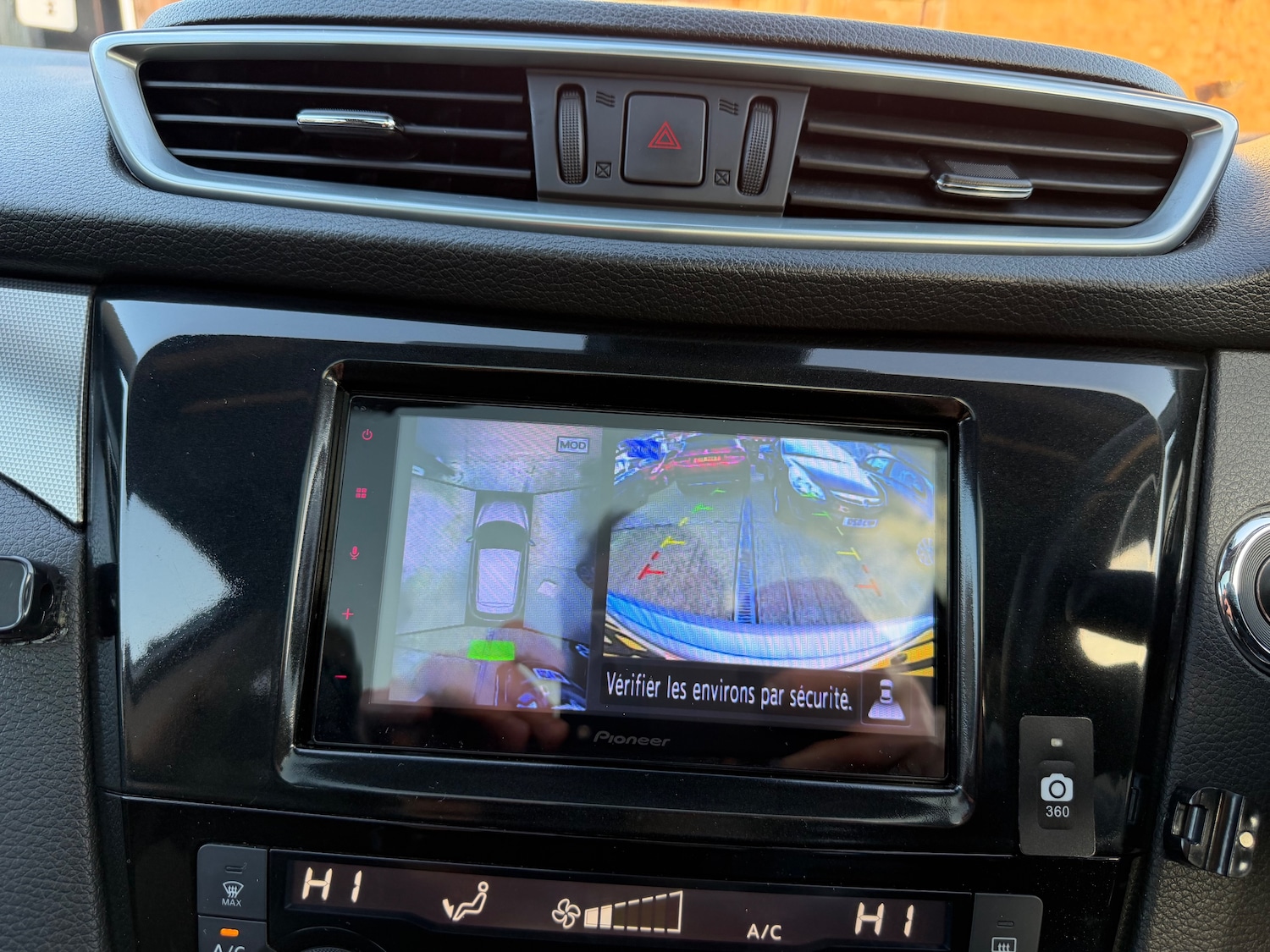 Used Nissan Qashqai 2018 for sale - 76946015: Photo 28