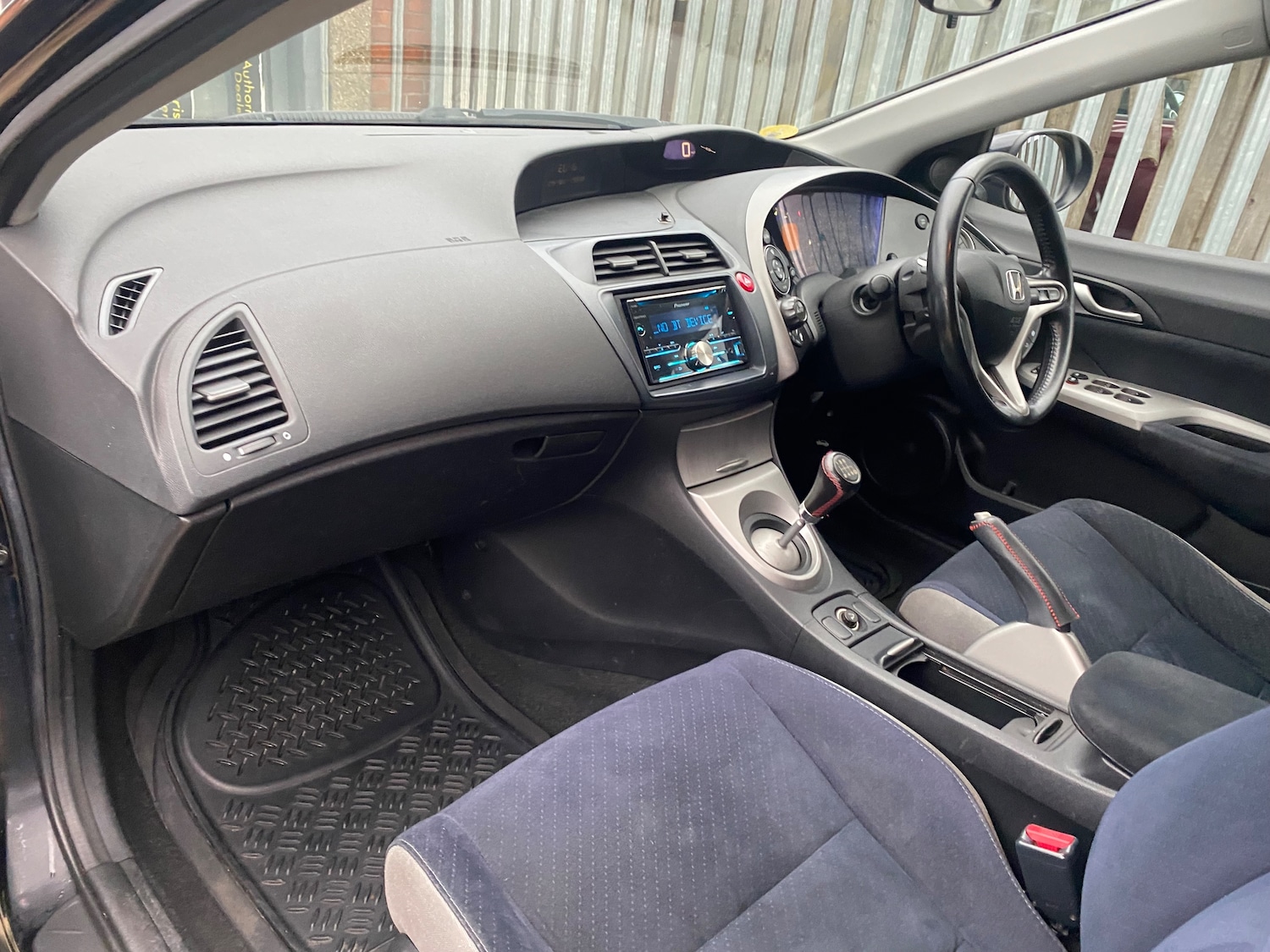 Used Honda Civic 2009 for sale - 76883940: Photo 11