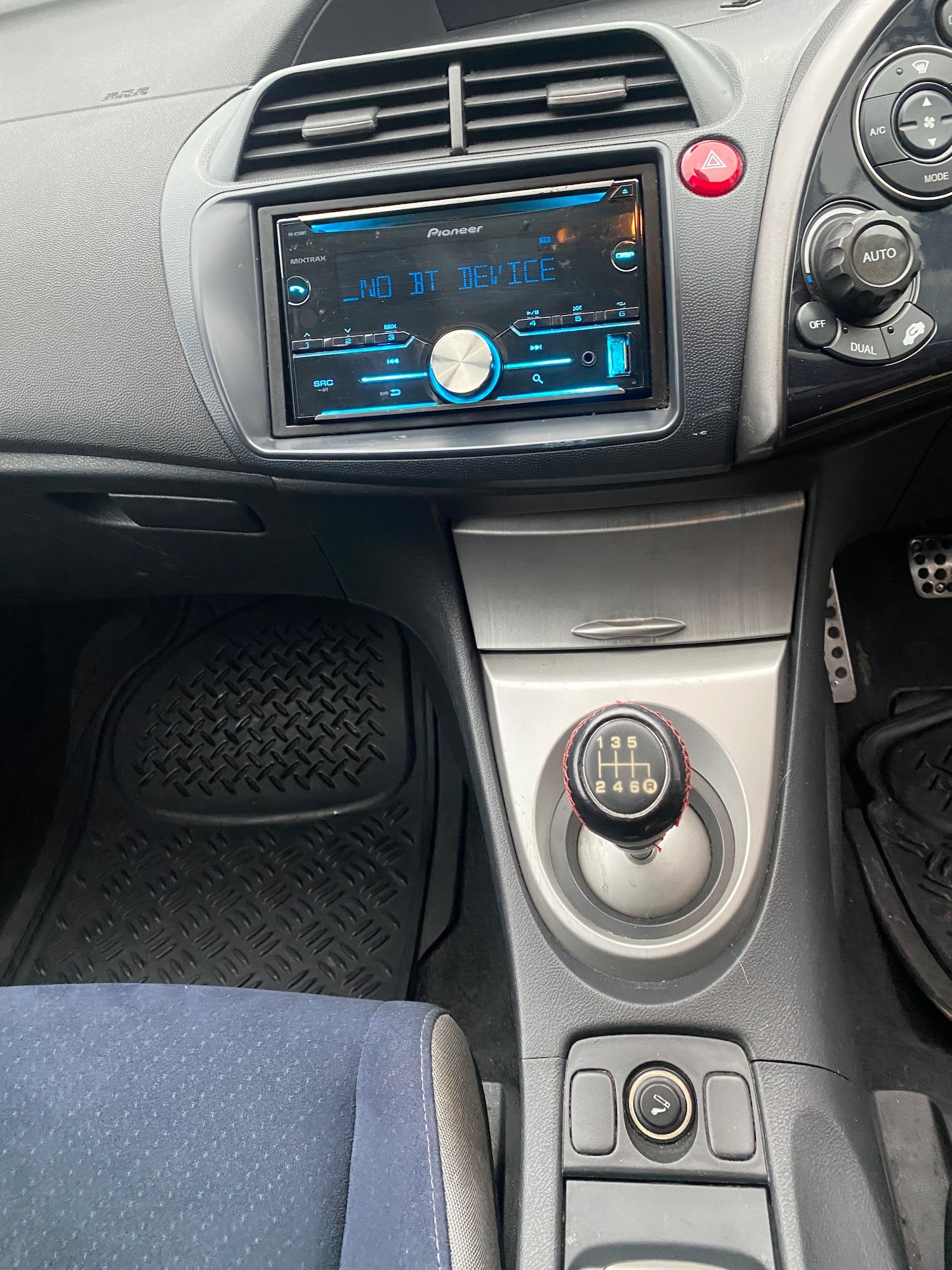 Used Honda Civic 2009 for sale - 76883940: Photo 15