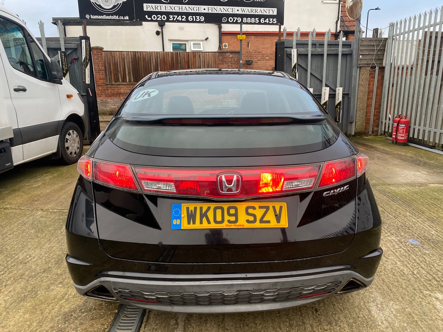 Used Honda Civic 2009 for sale - 76883940: Photo 4