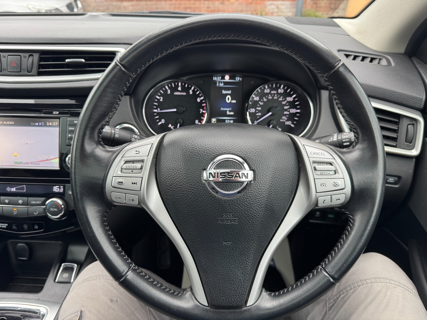 Used Nissan Qashqai 2017 for sale - 76285970: Photo 60