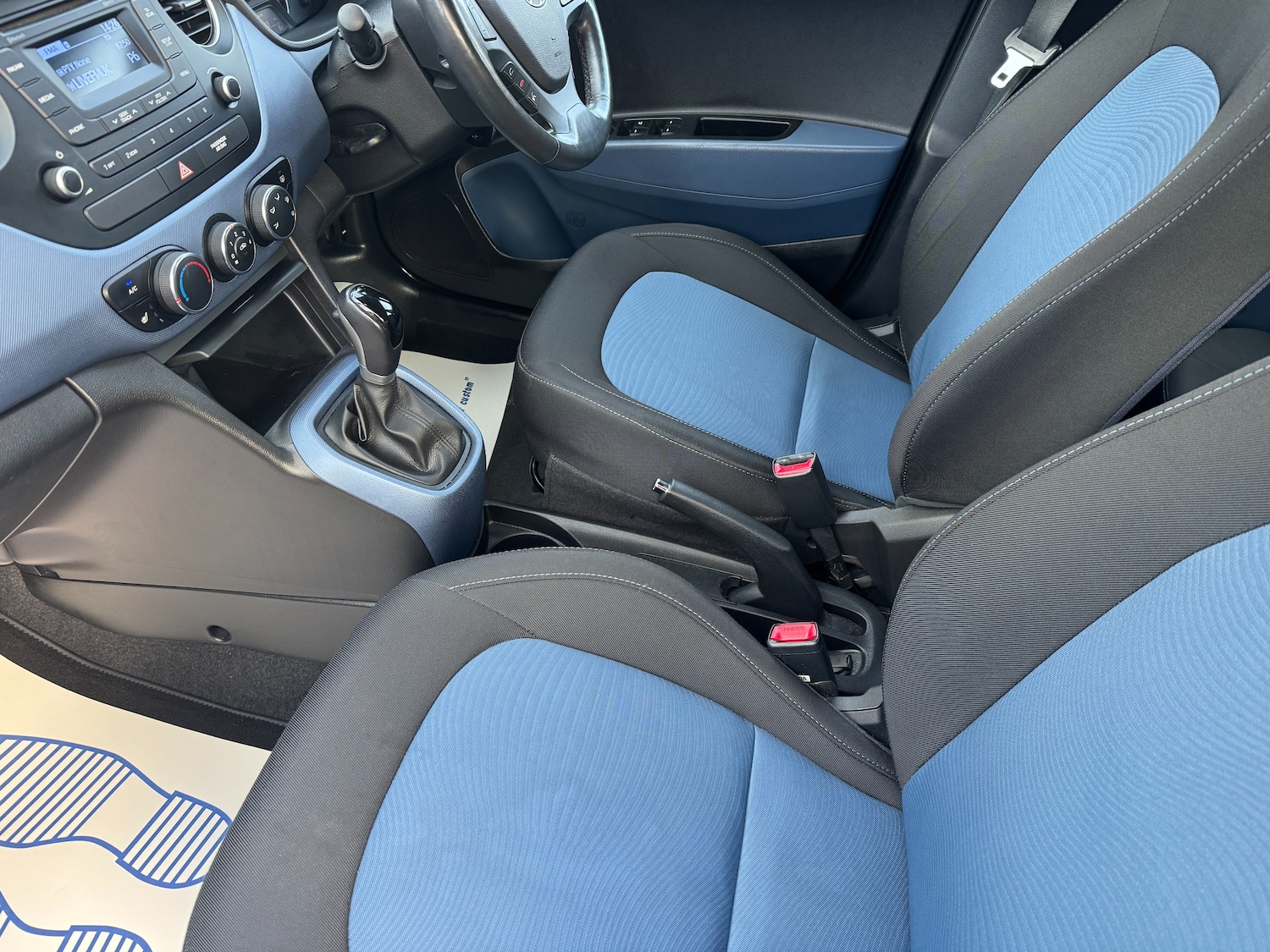 Used Hyundai i10 2014 for sale - 77232337: Photo 30