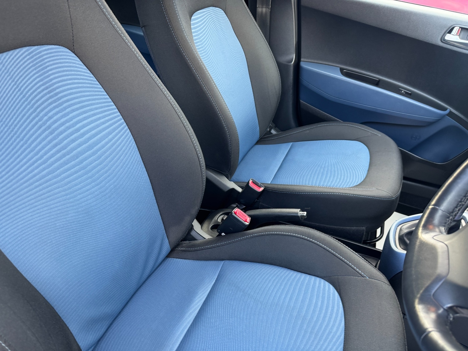 Used Hyundai i10 2014 for sale - 77232337: Photo 63