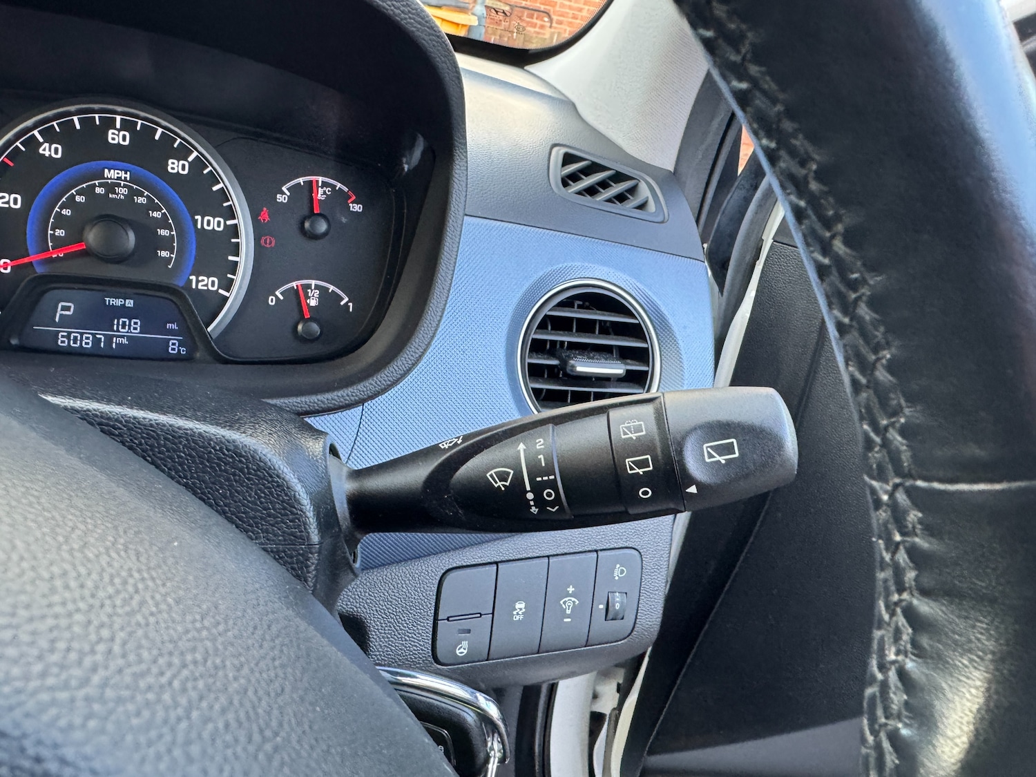 Used Hyundai i10 2014 for sale - 77232337: Photo 68