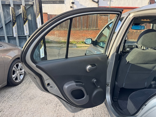 Used Nissan Micra 2005 for sale - 76087283: Photo 19