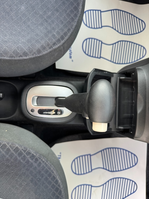 Used Nissan Micra 2005 for sale - 76087283: Photo 48