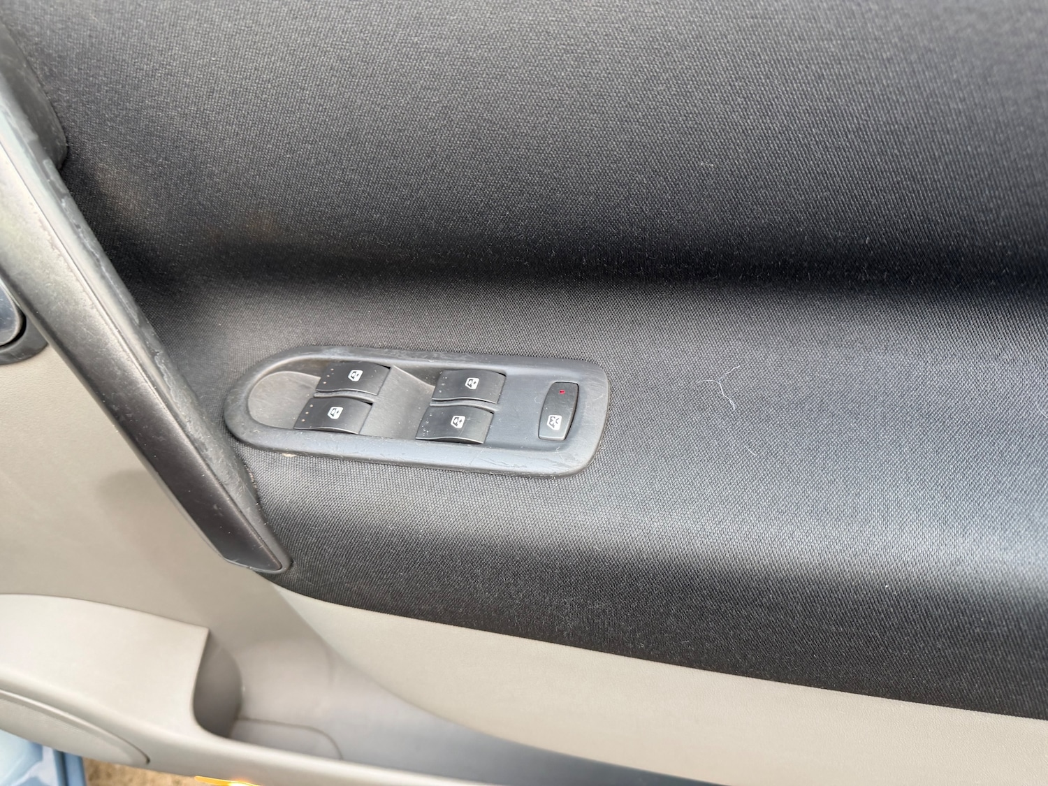 Used Renault Scenic for sale - 77872255: Photo 13