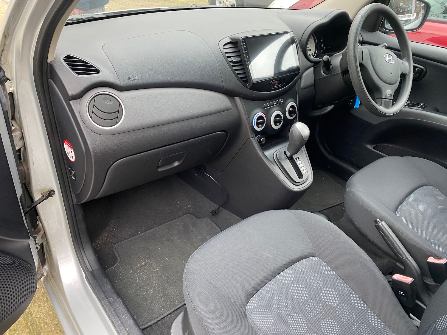 Used Hyundai i10 2010 for sale - 77068016: Photo 12