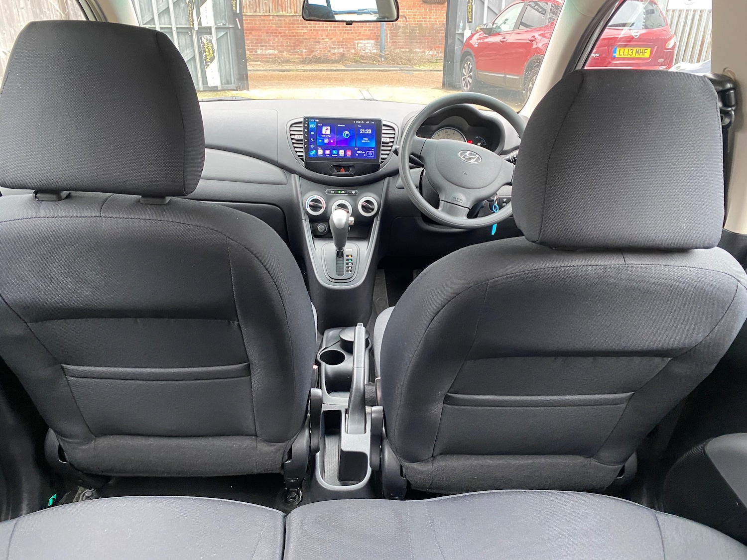 Used Hyundai i10 2010 for sale - 77068016: Photo 13