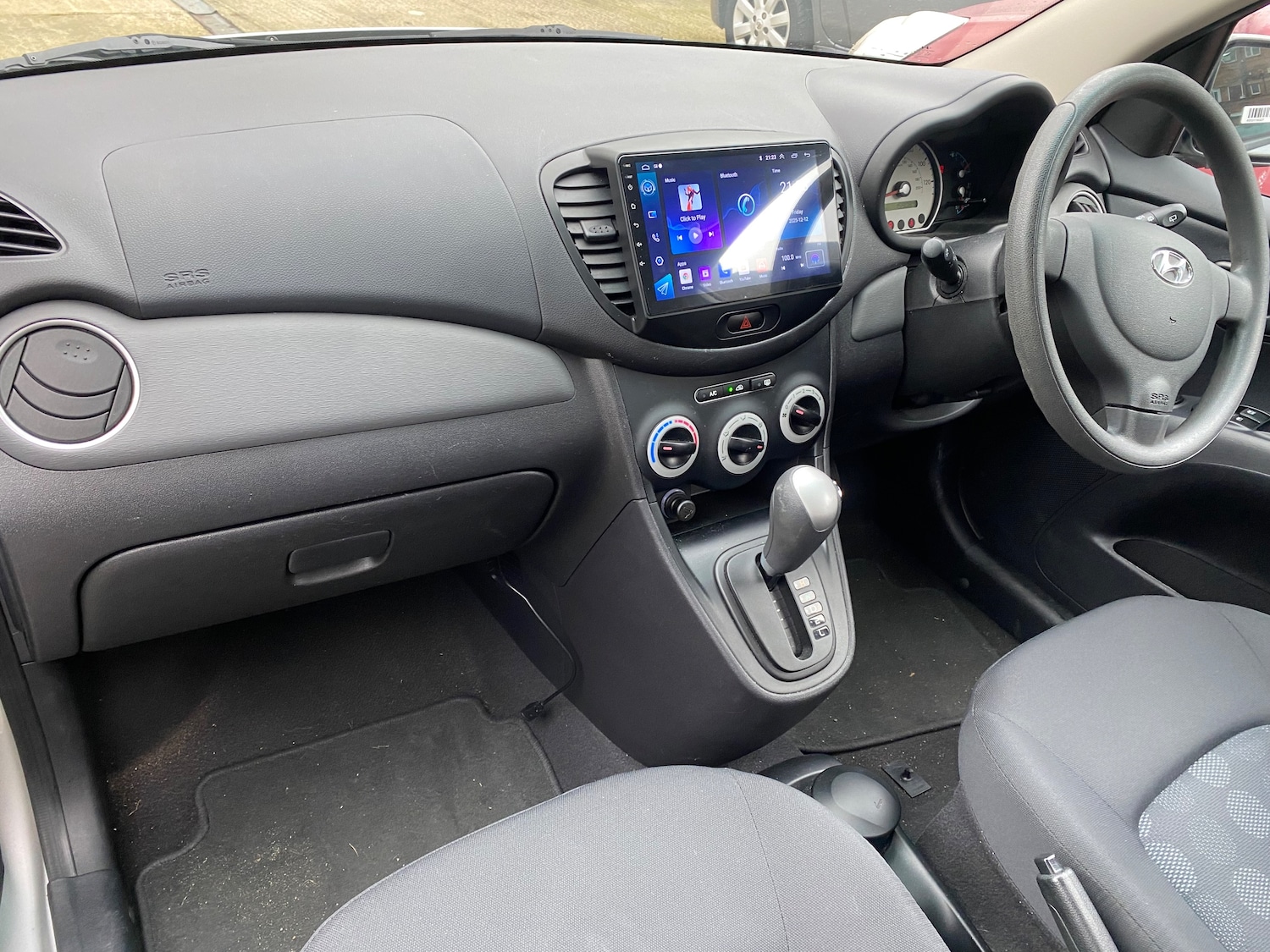 Used Hyundai i10 2010 for sale - 77068016: Photo 14