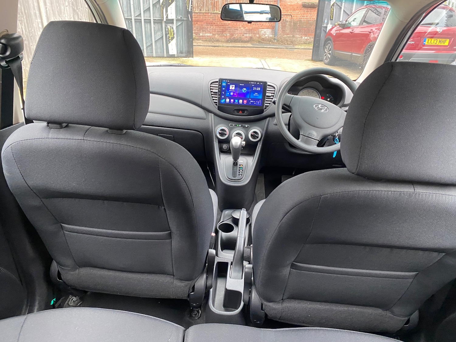 Used Hyundai i10 2010 for sale - 77068016: Photo 15