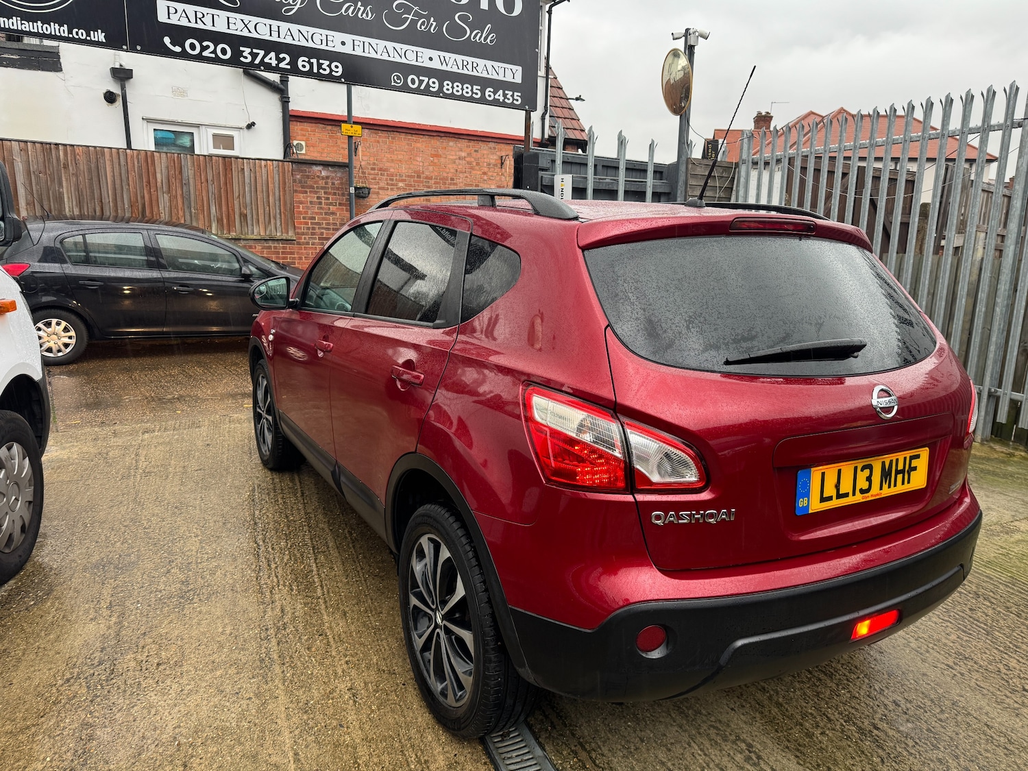 Used Nissan Qashqai 2013 for sale - 76961890: Photo 4