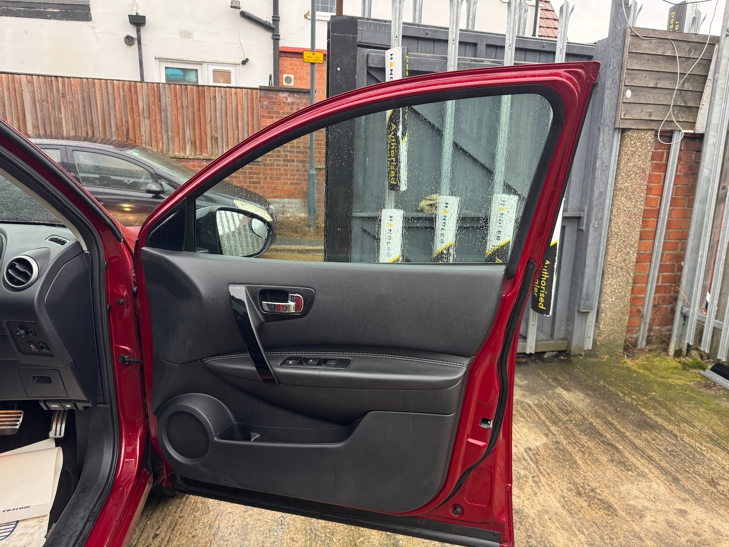 Used Nissan Qashqai 2013 for sale - 76961890: Photo 43