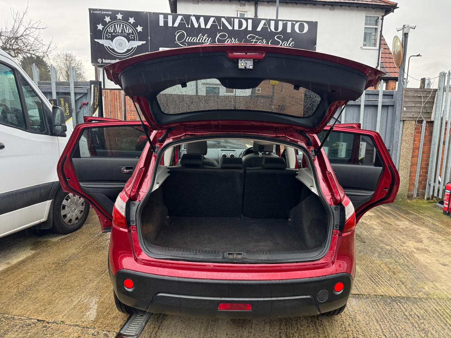 Used Nissan Qashqai 2013 for sale - 76961890: Photo 70