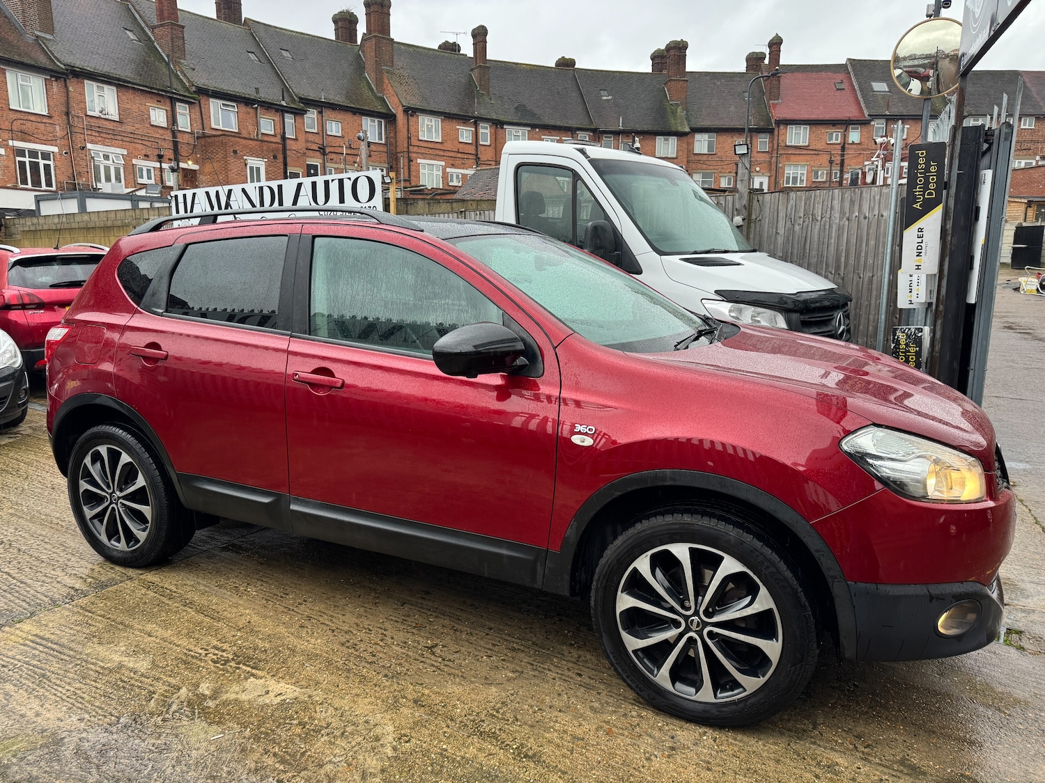 Used Nissan Qashqai 2013 for sale - 76961890: Photo 8
