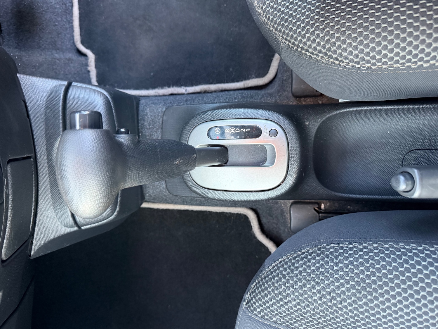 Used Nissan Micra 2008 for sale - 77901840: Photo 15