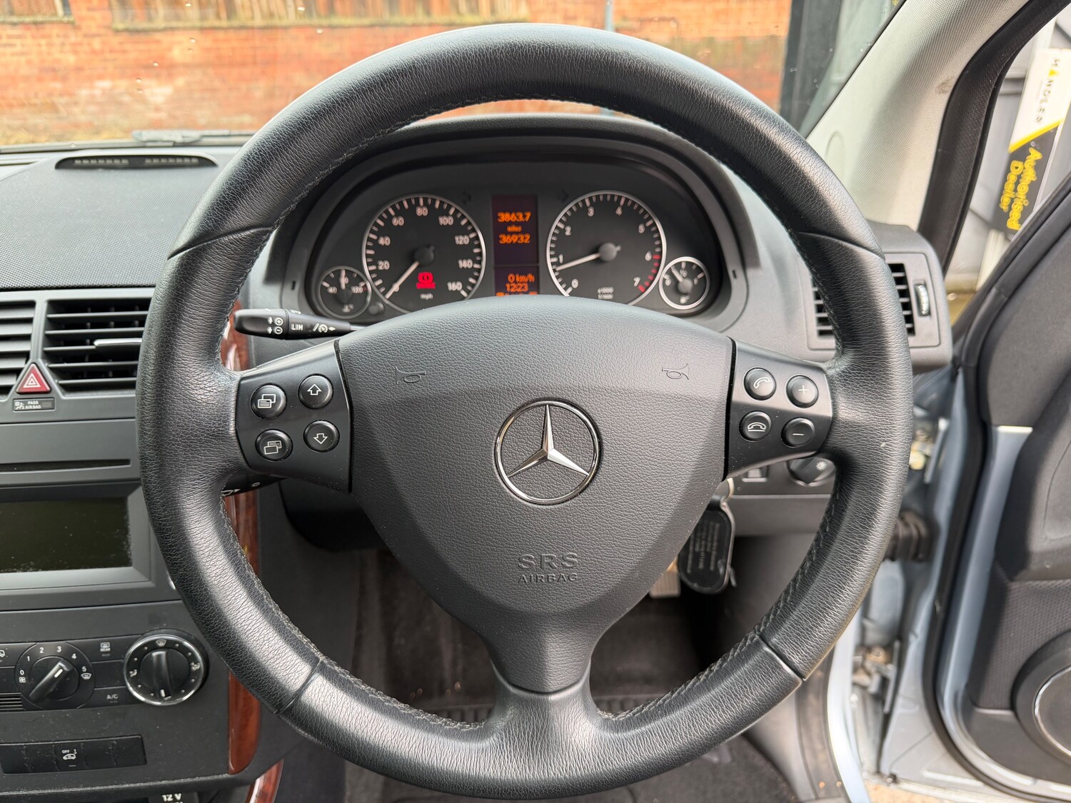 Used Mercedes-Benz A-Class 2011 for sale - 77462945: Photo 17