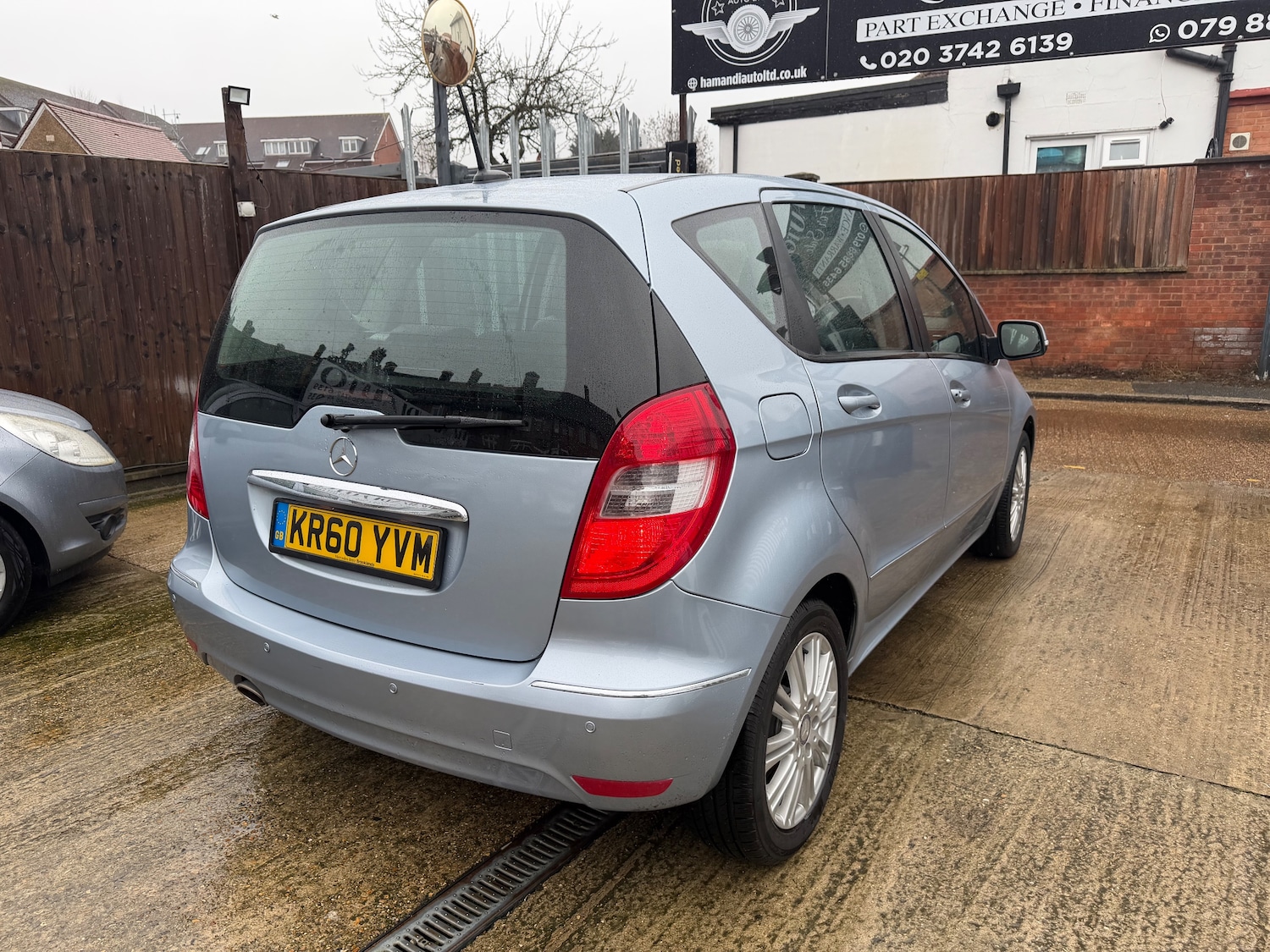 Used Mercedes-Benz A-Class 2011 for sale - 77462945: Photo 5