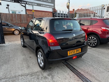 Used Suzuki Swift 2006 for sale - 78706701: Photo