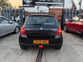 Used Suzuki Swift 2006 for sale - 78706701: Photo