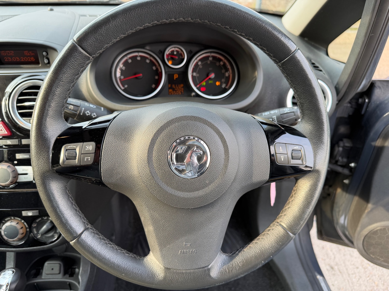 Used Vauxhall Corsa 2013 for sale - 77989809: Photo 11