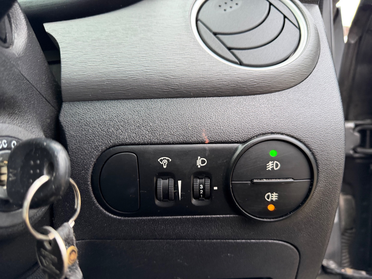 Used Hyundai i10 for sale - 77872230: Photo 15