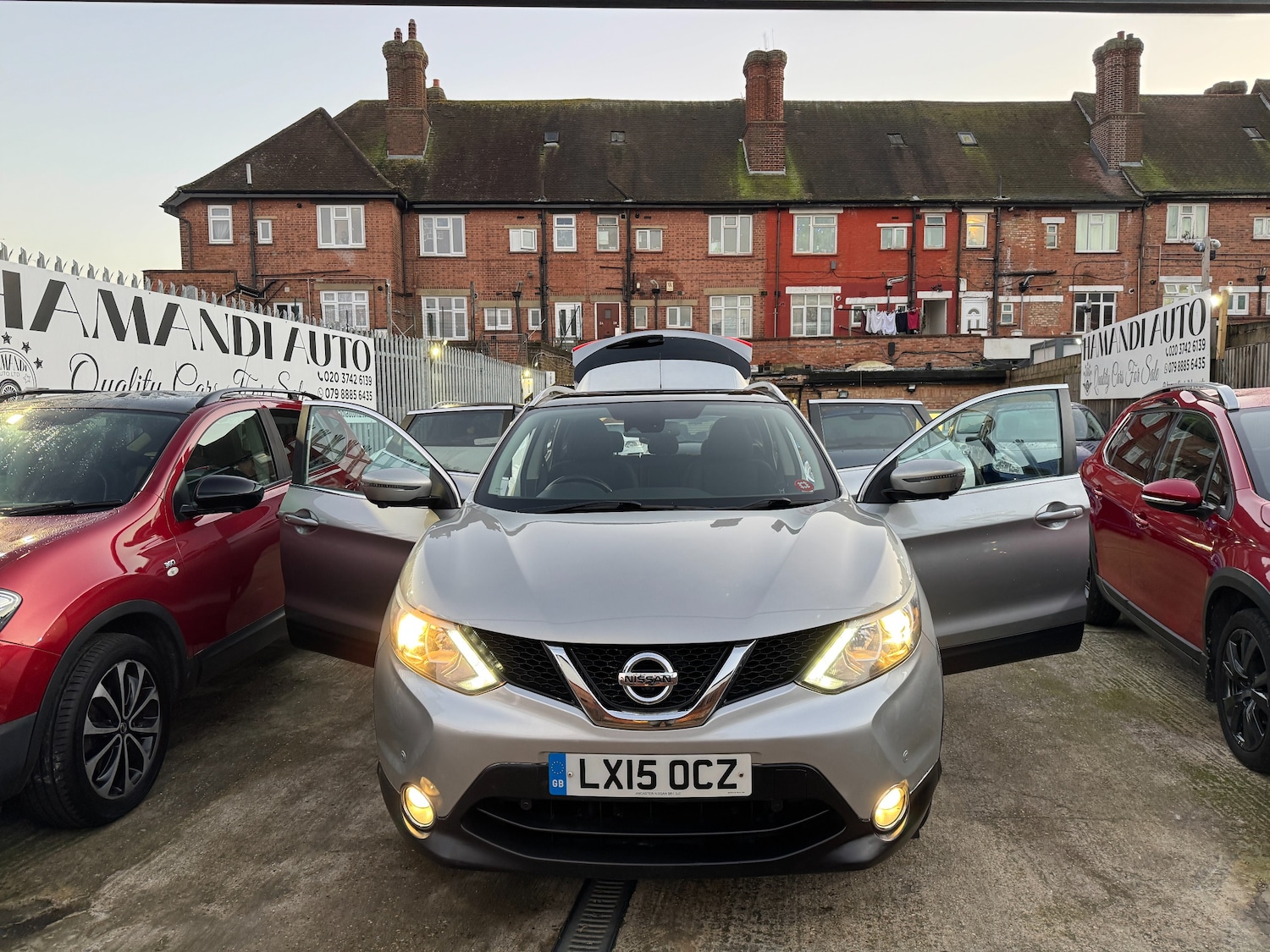 Used Nissan Qashqai 2015 for sale - 77010596: Photo 13