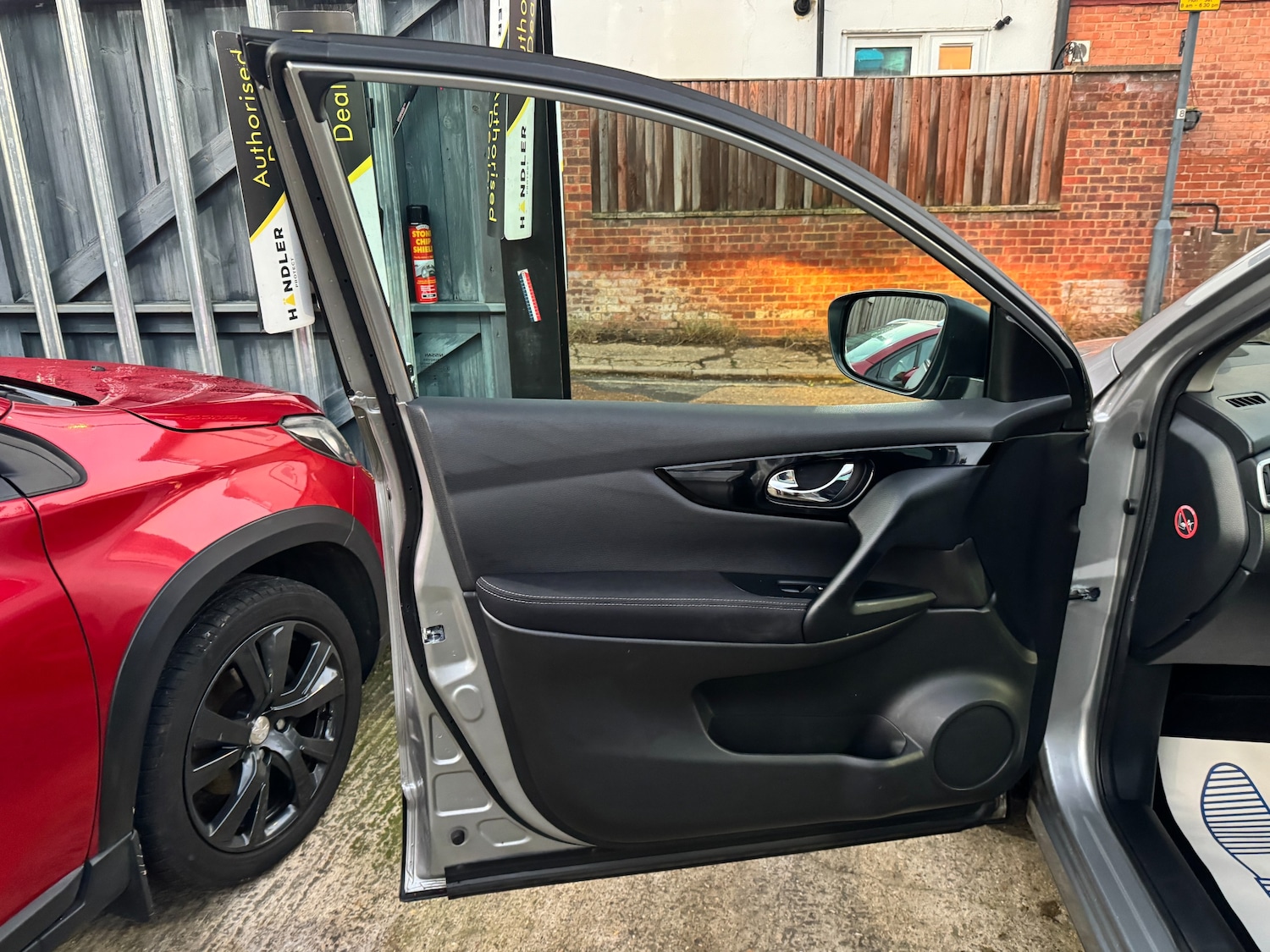 Used Nissan Qashqai 2015 for sale - 77010596: Photo 16