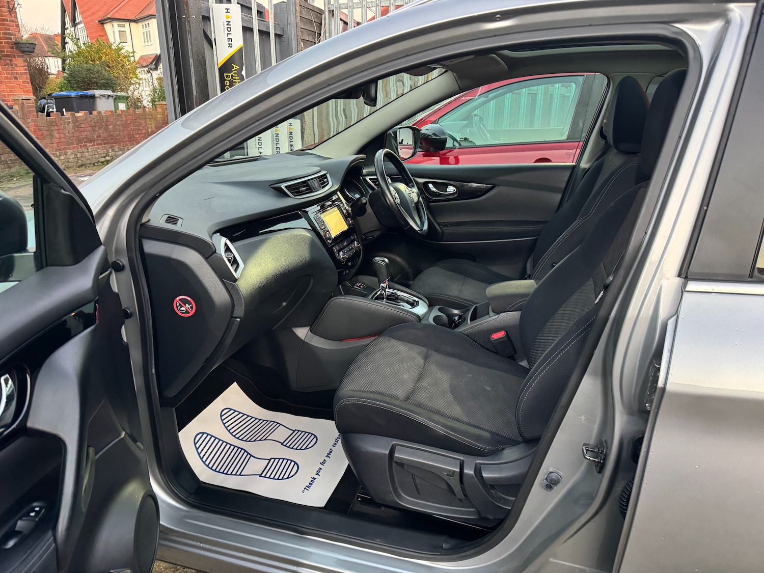 Used Nissan Qashqai 2015 for sale - 77010596: Photo 18