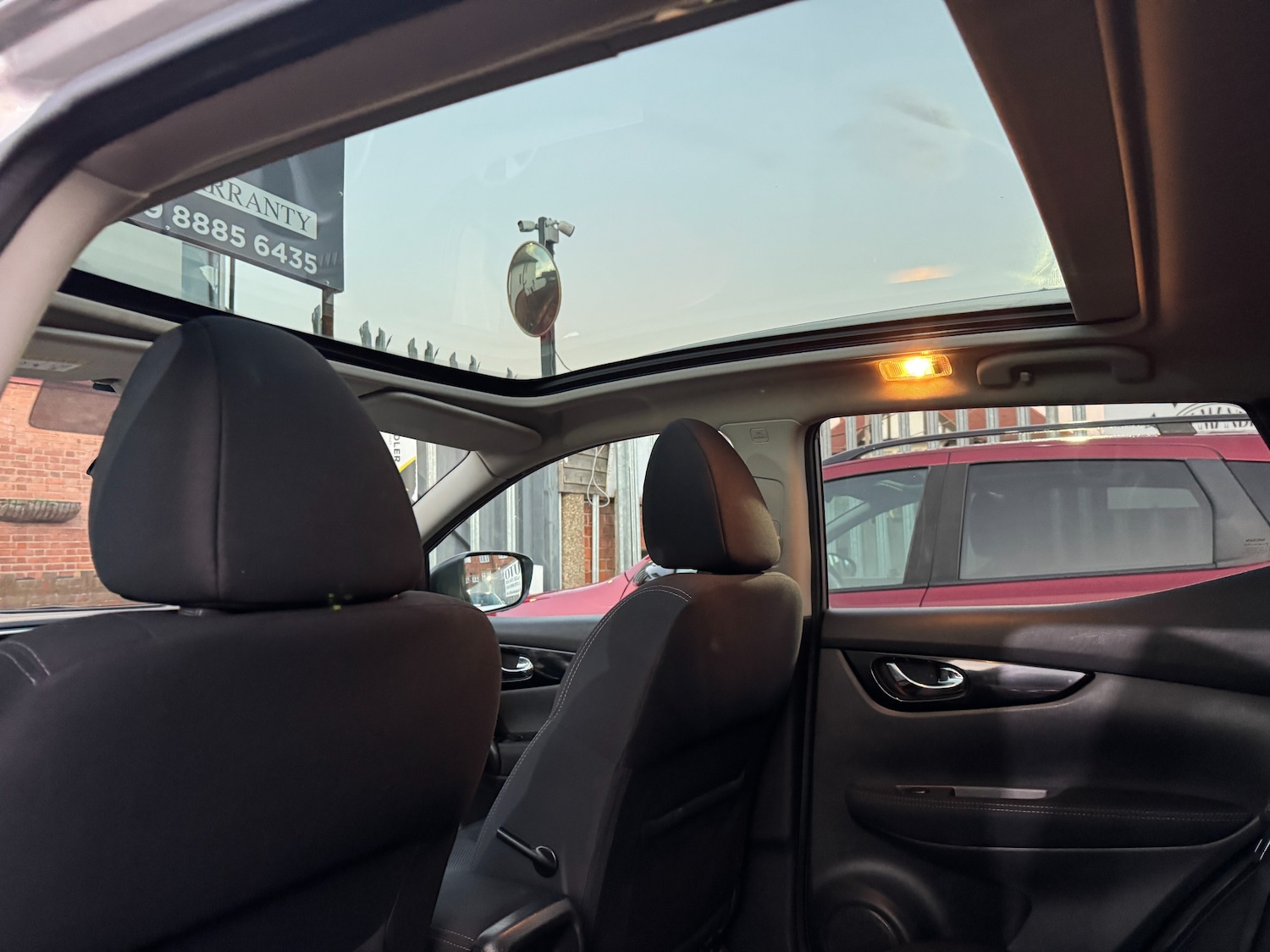 Used Nissan Qashqai 2015 for sale - 77010596: Photo 30