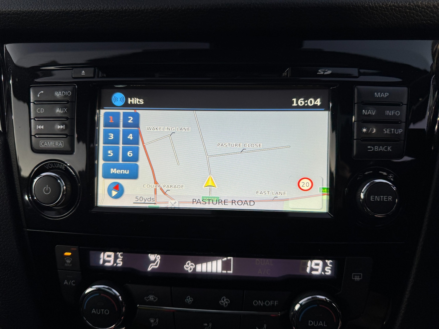 Used Nissan Qashqai 2015 for sale - 77010596: Photo 65