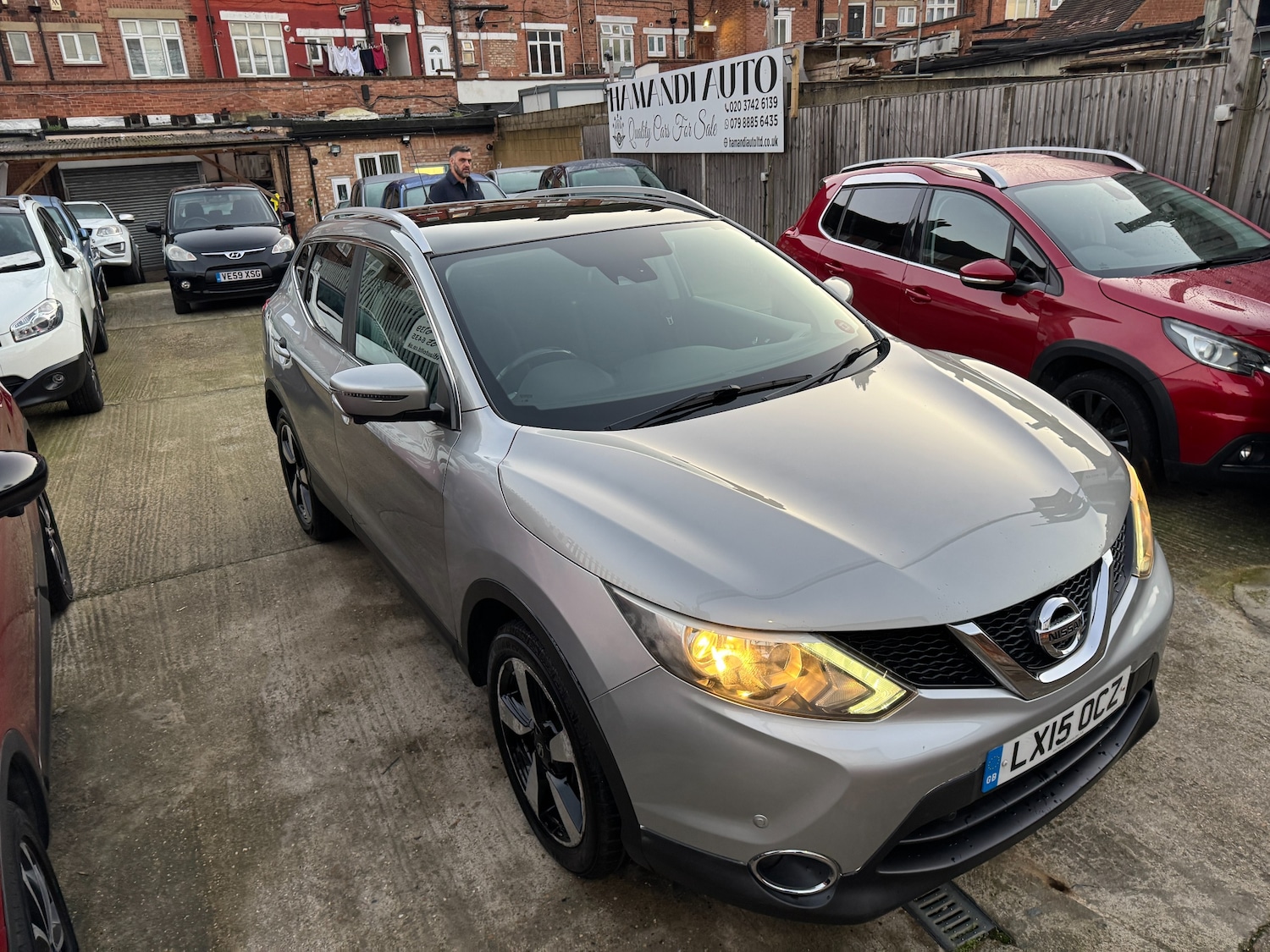 Used Nissan Qashqai 2015 for sale - 77010596: Photo 8