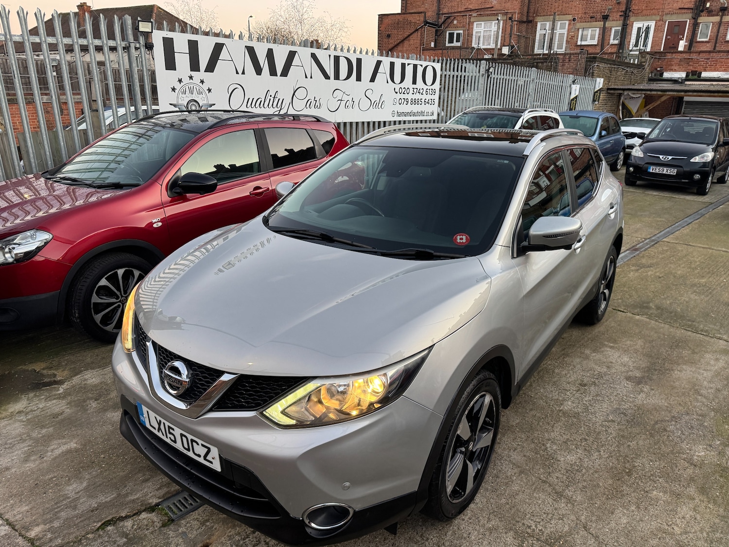 Used Nissan Qashqai 2015 for sale - 77010596: Photo 9