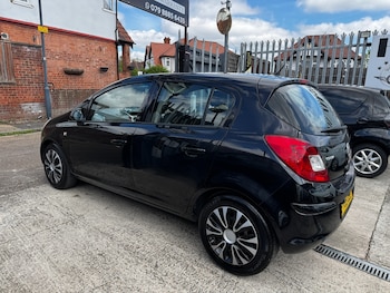 Used Vauxhall Corsa 2009 for sale - 78474943: Photo