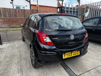 Used Vauxhall Corsa 2009 for sale - 78474943: Photo
