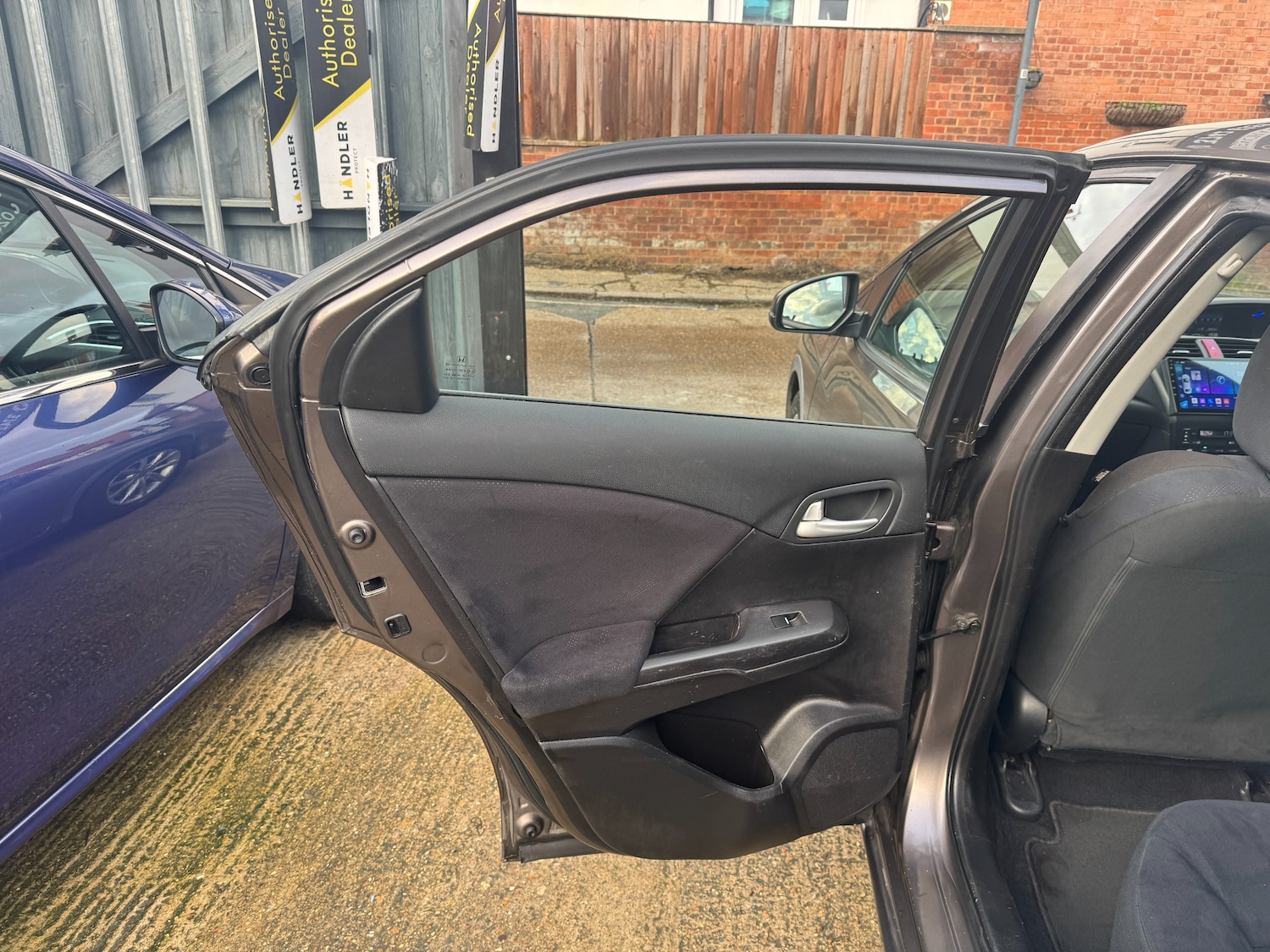 Used Honda Civic 2012 for sale - 77307761: Photo 26