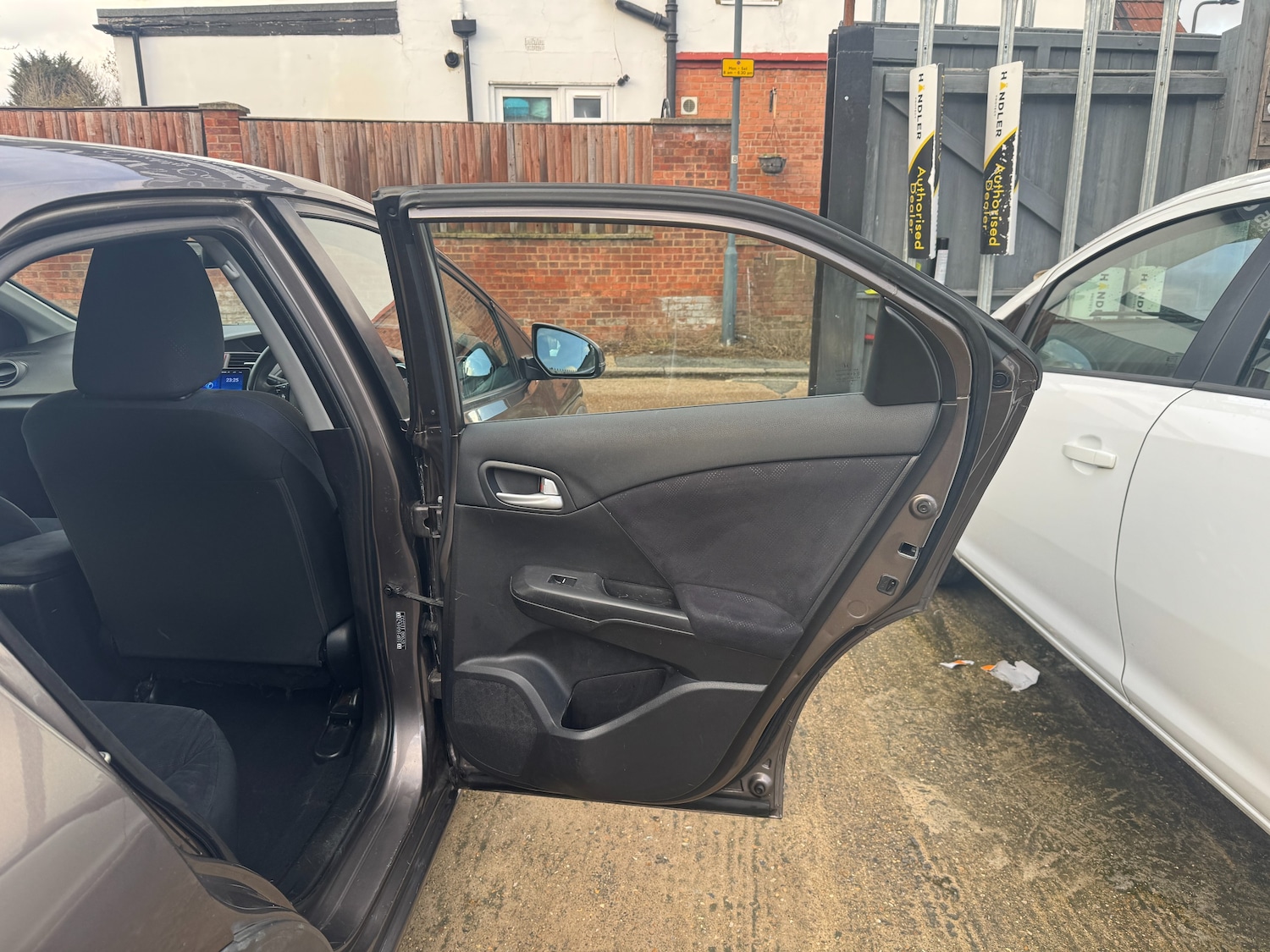 Used Honda Civic 2012 for sale - 77307761: Photo 37