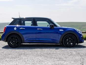 Used MINI Hatch 2019 for sale - 75017553: Photo