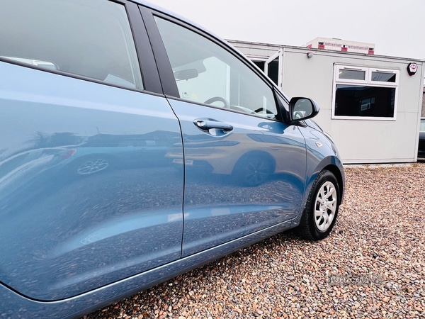 Used Hyundai i10 2017 for sale - 78171821: Photo 6