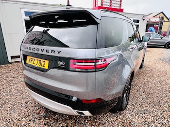 Used Land Rover Discovery 2019 for sale - 78785326: Photo