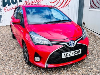 Used Toyota Yaris 2015 for sale - 79363048: Photo
